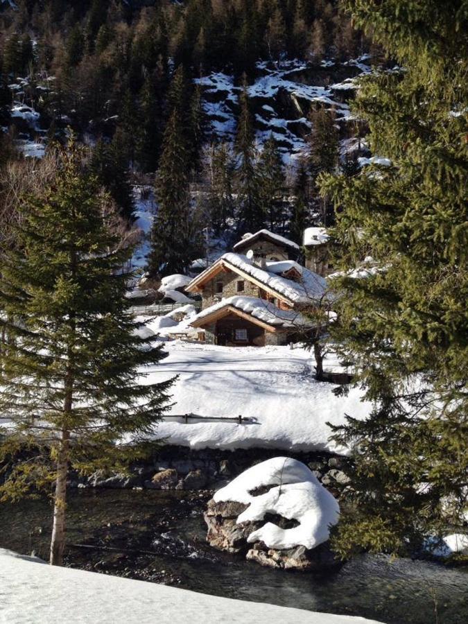 Lo Djoua De Toueno Bed & Breakfast Arvier