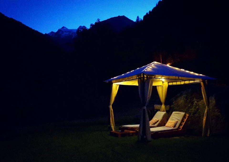 Lo Djoua De Toueno Bed & Breakfast